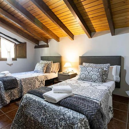 Apartamentos El Coritu Nieda Dış mekan fotoğraf