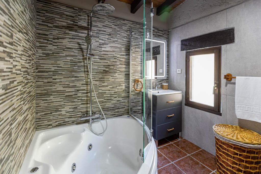 Apartamentos El Coritu Nieda Dış mekan fotoğraf