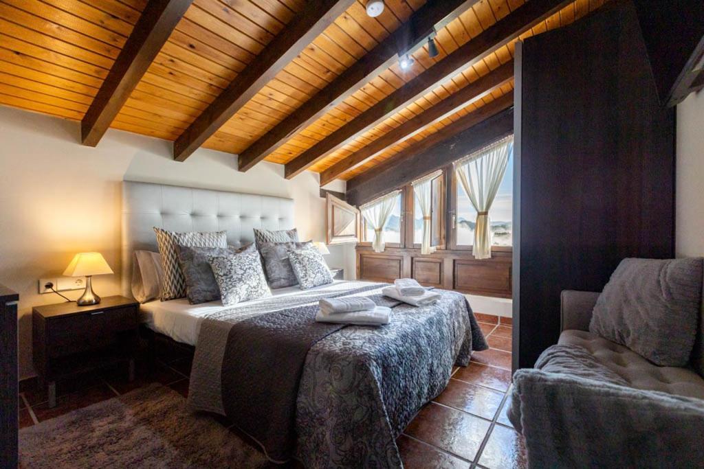 Apartamentos El Coritu Nieda Dış mekan fotoğraf