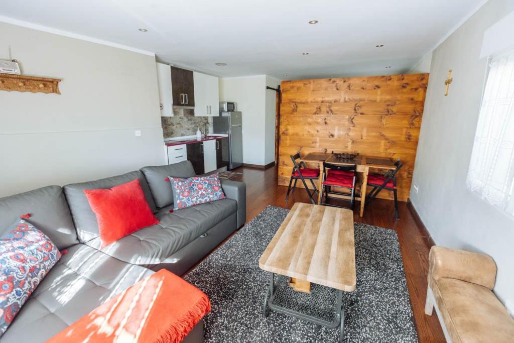 Apartamentos El Coritu Nieda Dış mekan fotoğraf